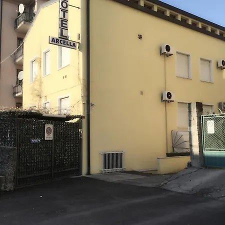 Arcella Hotell
