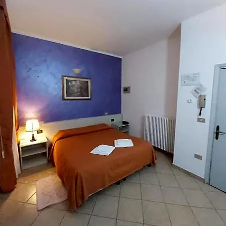 Arcella Hotel 2*